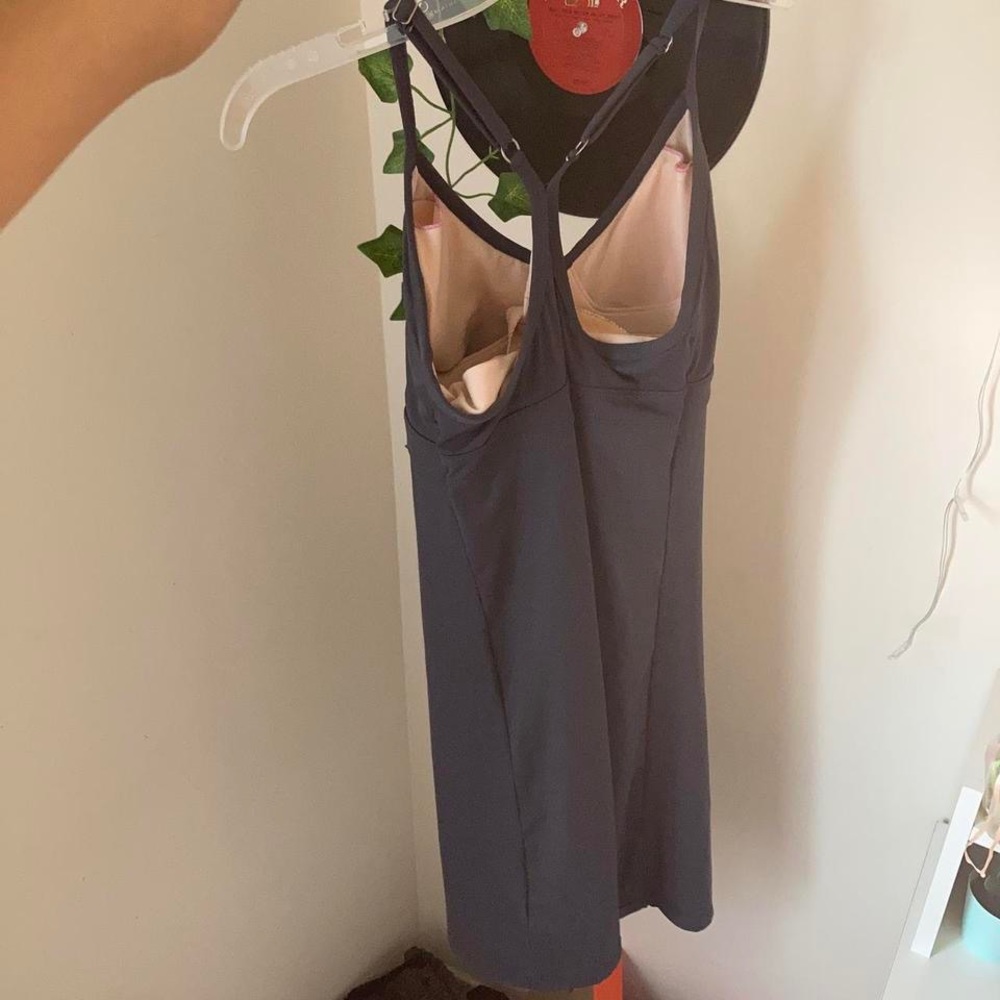 Dress - Picture 3 of 4